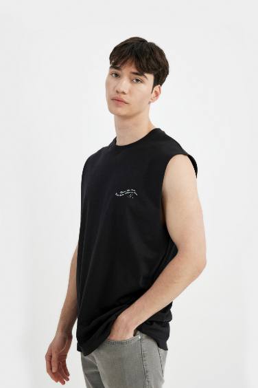 Boxy Fit Printed Crew Neck Sleeveless T-Shirt
