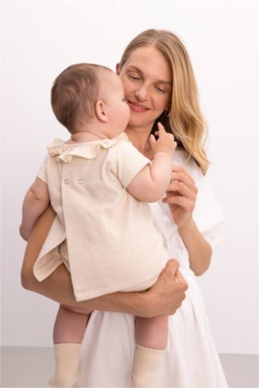 Baby Girl Ruffle Blouse Shorts 2 Piece Set