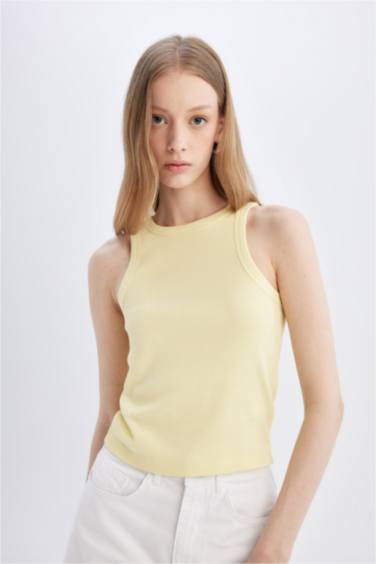 أندر شيرت مضلع سليم فيت