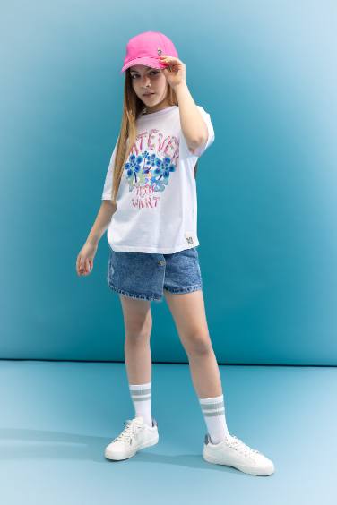 Girl Oversize Fit Crew Neck 3D Printed T-Shirt