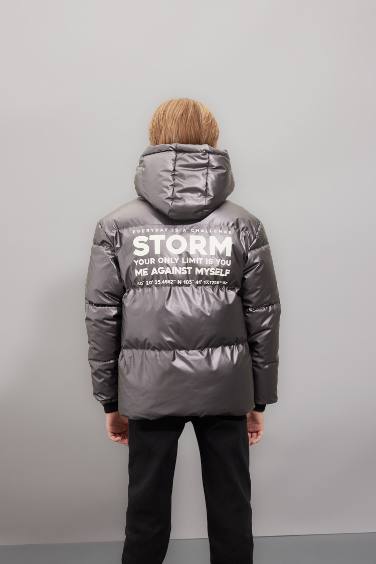 جاكيت بامب اولادي وتر برووف بكابيشون ببطانة فروية