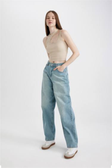 ديباردور مضلع سليم فيت برقبة مستديرة