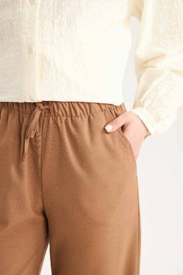 بنطلون بيزك وايد ليج برجل واسع بني