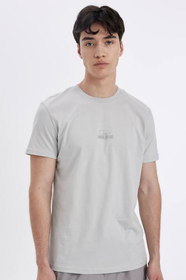 Slim Fit Crew Neck Printed T-Shirt