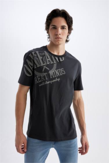 Regular Fit Crew Neck Printed T-Shirt