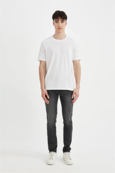 بنطلون جينز بيدرو سليم فيت برجل ضيق وخصر عادي