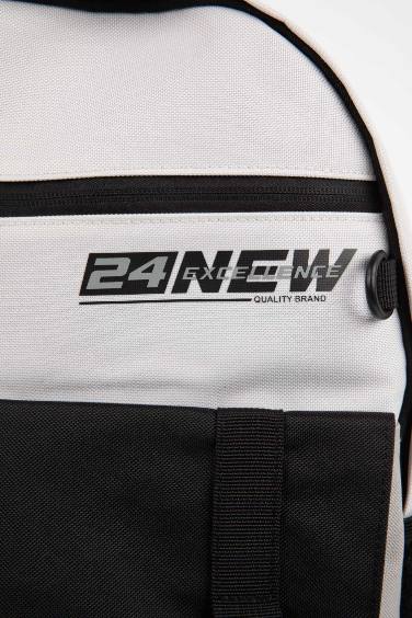 جنطة مدرسة للجنسين