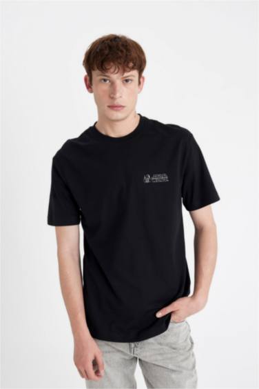 تيشيرت نص كم قصة عادية برقبة مستديرة من ستار وورز