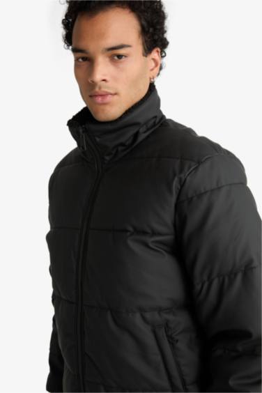 Su İtici Regular Fit Gömlek Yaka Astarlı Fermuarlı İç Cepli Kürk Yakalı Suni Deri Mont