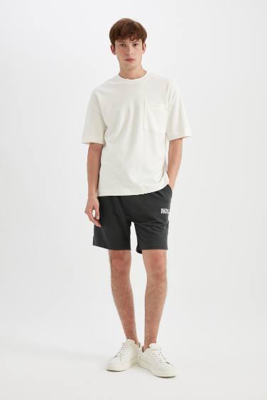 Short droit Marvel Logo Only à coupe régulière