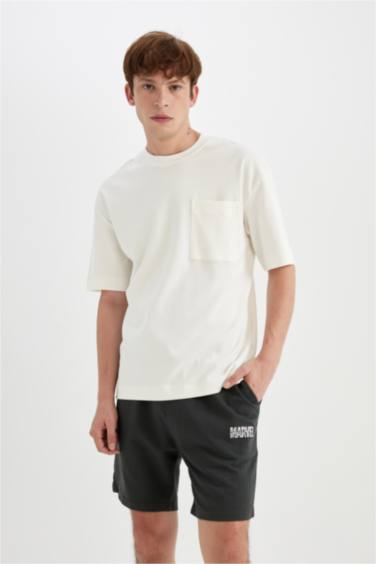 Short droit Marvel Logo Only à coupe régulière