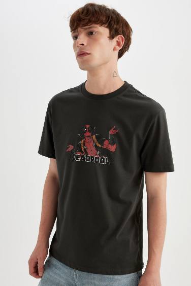 T-Shirt coupe régulière à Col Rond imprimé deadpool