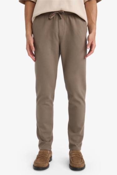 Regular Fit Super Skinny Hem Trousers