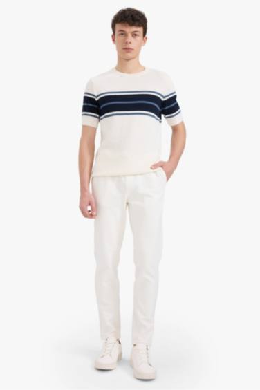 Зимние джоггеры с прямыми штанинами и карманами