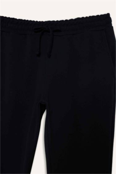 Pantalon basique droit avec poches