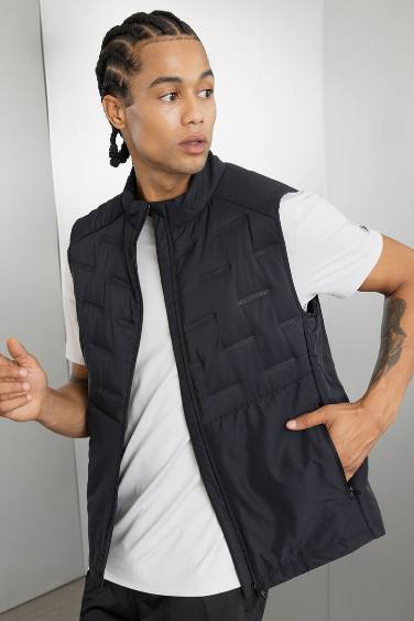 DeFactoFit Regular Fit Waterproof Vest