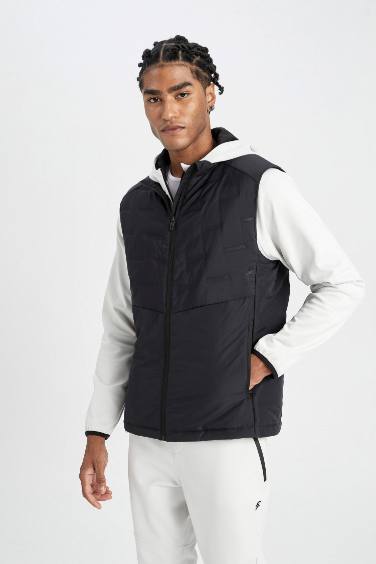 Su İtici Kapitone Regular Fit Dik Yaka Fermuarlı Cepli Şişme Yelek