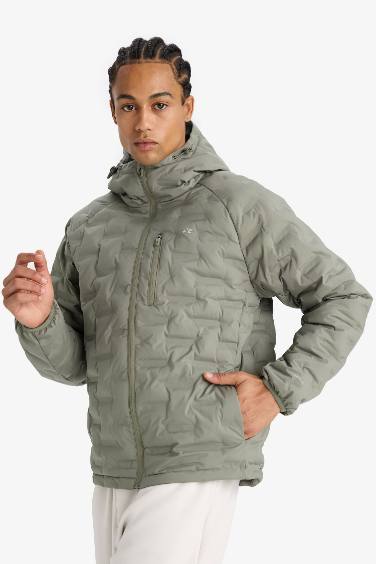 Doudoune imperméable à capuche et fermeture zip de DeFactoFit