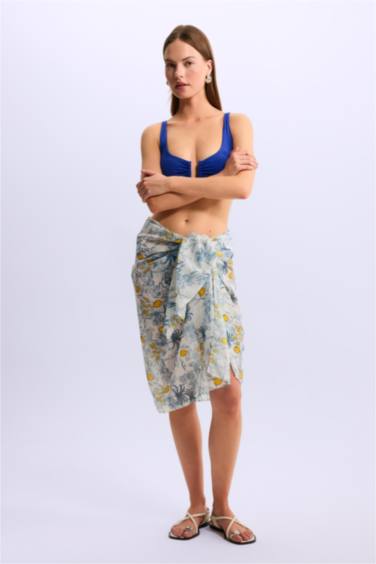 Kadın Desenli Uzun Pareo