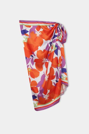 Woman Floral Patterned Long Beachwear