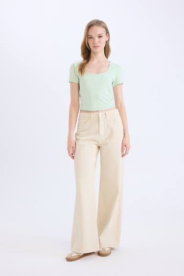 мойын ойығы Қысқа жеңді футболка