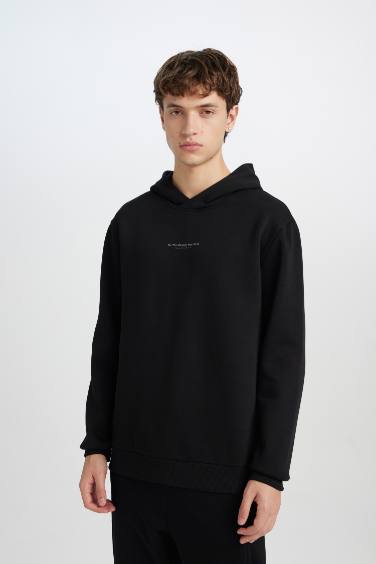 Siyah Regular Fit Kapüşonlu Yazı Baskılı Sweatshirt