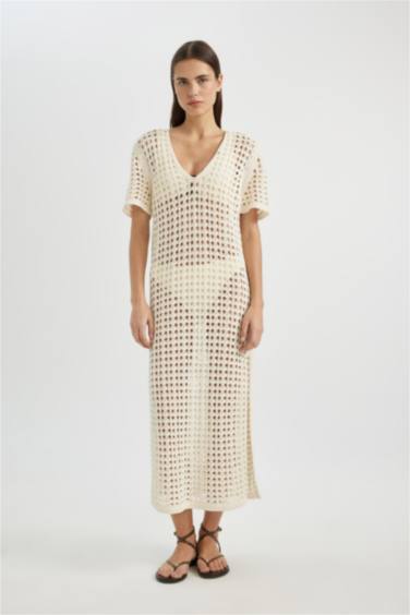 Fall in Love V-Neck Short Sleeve Knitted Knitted Beach Dress