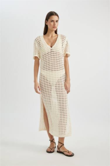 Fall in Love V-Neck Short Sleeve Knitted Knitted Beach Dress