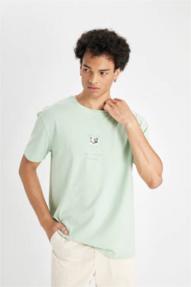 Regular Fit Crew Neck Printed Cotton T-Shirt