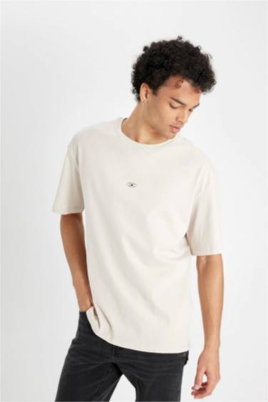 Comfort Fit Crew Neck Back Printed T-Shirt