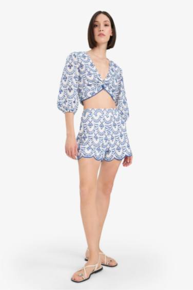 Regular Fit Embroidered brode Beachwear