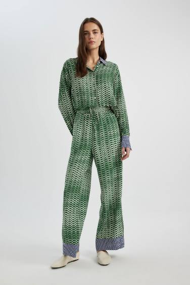 Pantalon à jambe large et à motif taille haute