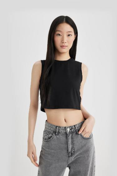 Crew Neck Crop Top