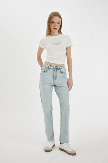 سروال جينز قصة مستقيمة بخصر عالي