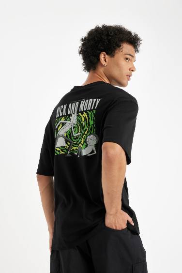 Rick and Morty Boxy Fit Cotton Back Printed T-Shirt