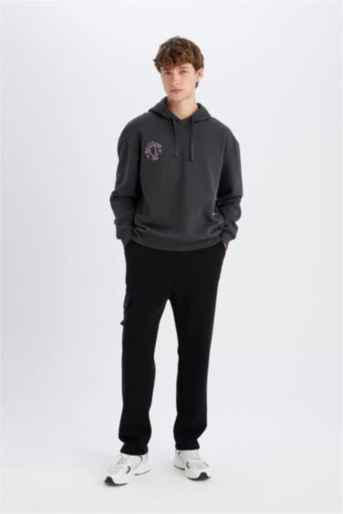 Keith Haring Boxy Fit Kapüşonlu Sırt Baskılı Sweatshirt