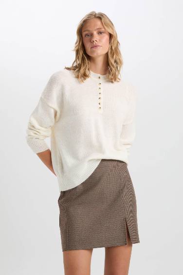 Mini-jupe à carreaux à taille normale