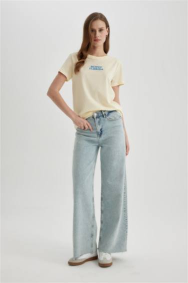 تيشيرت نص كم قصة عادية مطبوع برقبة مستديرة