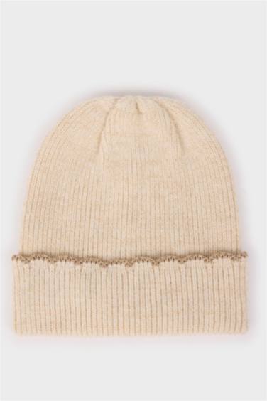 Woman Glitter Beanie