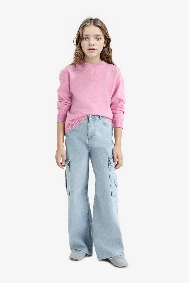 Girl Standard Fit Crew Neck Knit Pullover