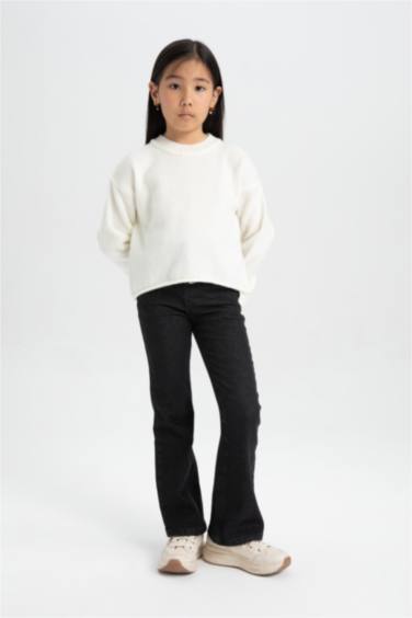 Girl Standard Fit Crew Neck Basic Knitted Pullover