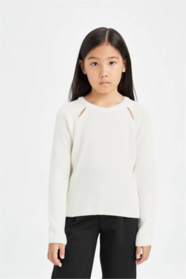 Kız Çocuk Ekru Standart Fit Bisiklet Yaka Triko Kazak