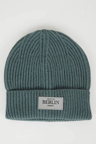 Woman City Themed Woven Labeled Beanie