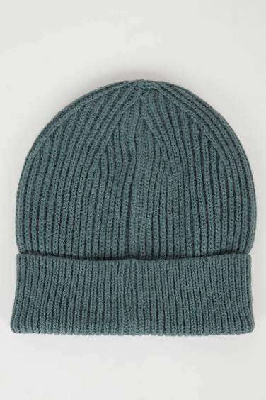 Woman City Themed Woven Labeled Beanie