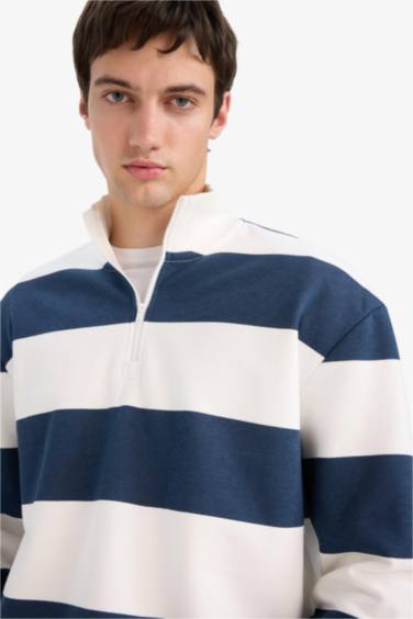 Boxy Fit Striped Long Sleeve Sweatshirt