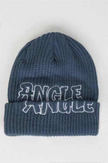 Шапка с принтом для мужчин