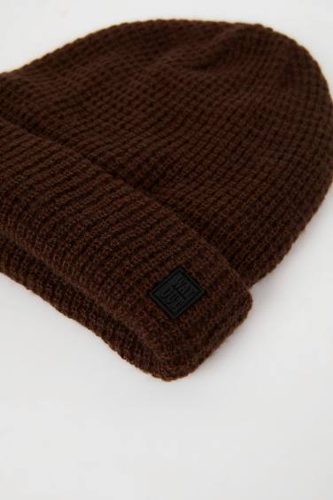 Erkek Etiket Baskılı İçi Polarlı Bere