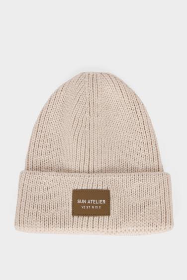 Bonnet à étiquette tissée pour homme