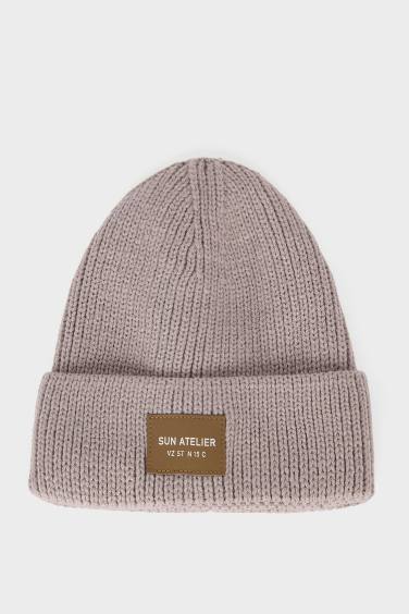 Erkek Dokuma Etiketli Bere