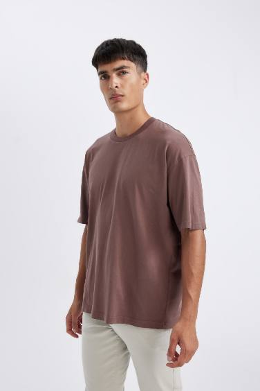 Oversize Fit Crew Neck T-Shirt